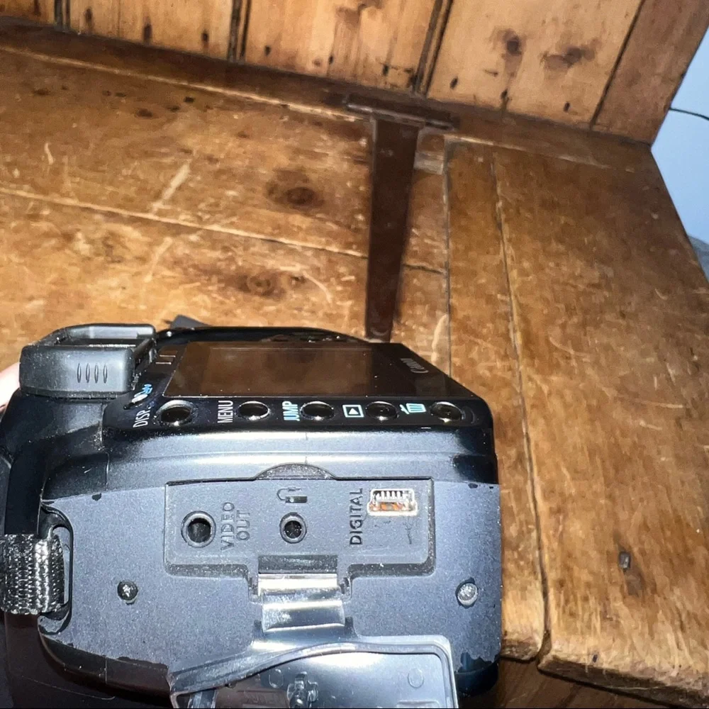 Canon EOS Rebel XTI